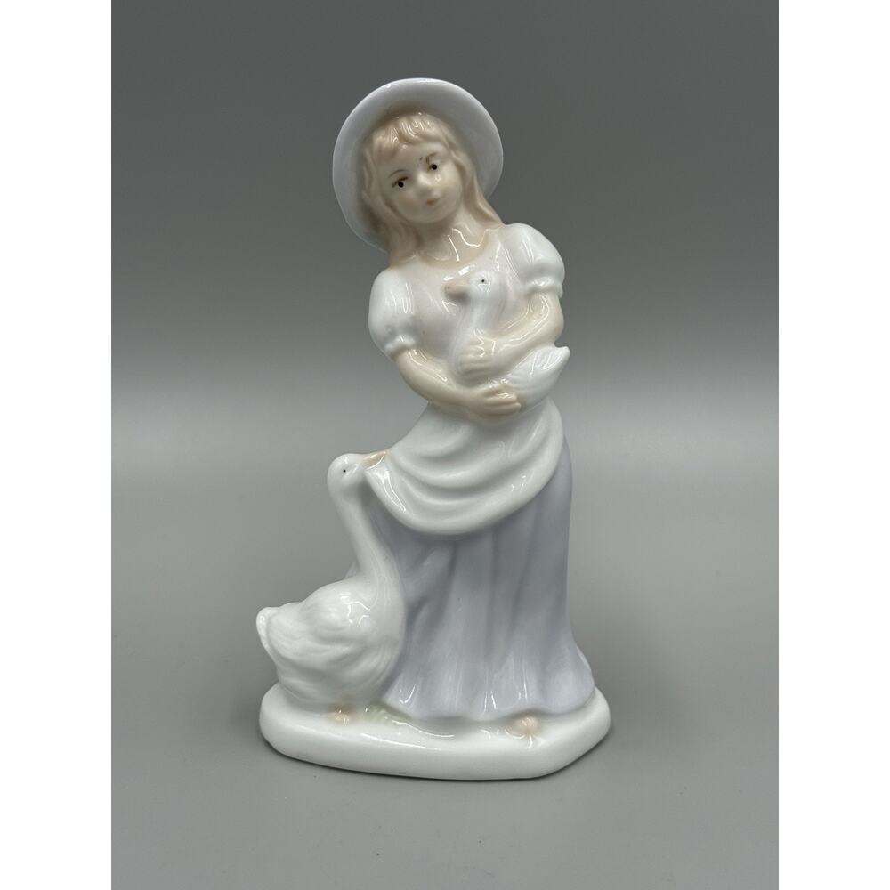 Girl With Goose Geese Duck Birds Porcelain‎ Figurine 5” Tall